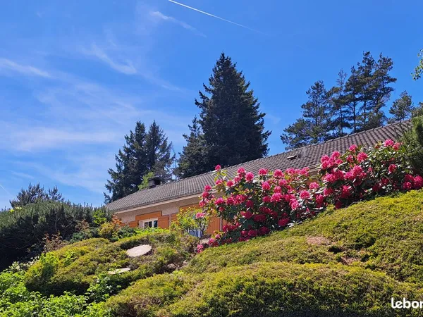 Maison 4 pièces 141 m²