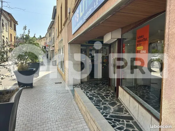 Local commercial 50 m²