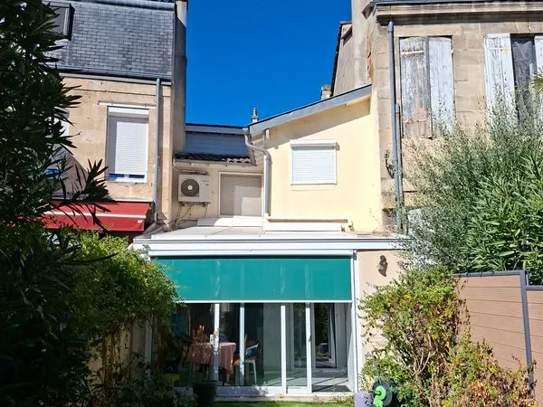 Échoppe sur 2 niveaux Bordeaux quartier Croix Blanche