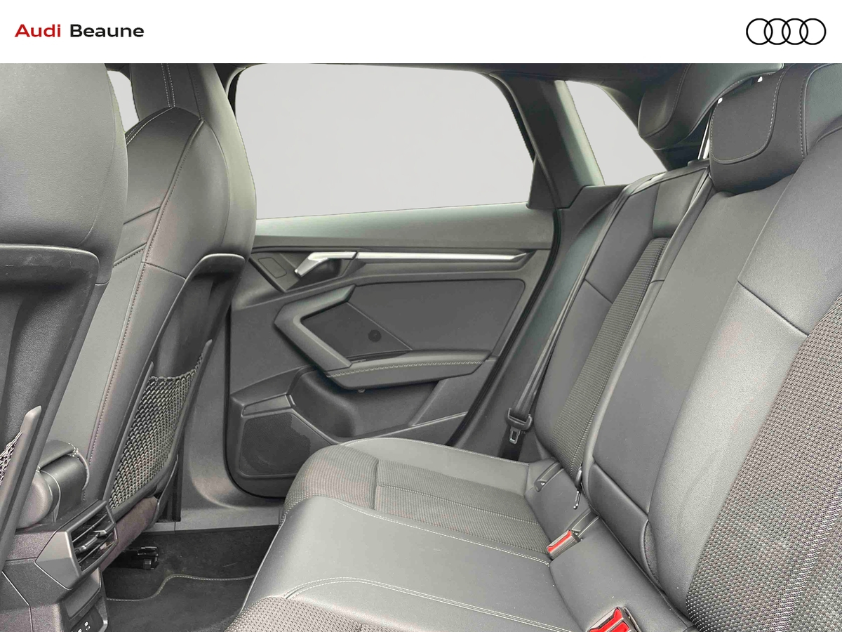 Audi A3 Sportback 35 TFSI Mild Hybrid 150 S tronic 7 — photo 12