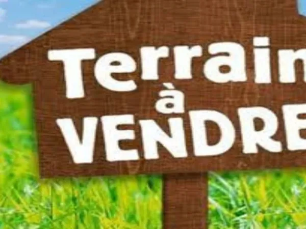 Terrain 471 m²