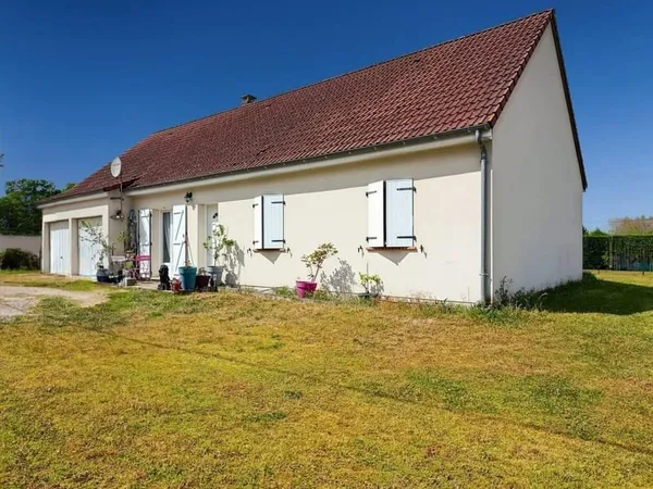Maison de plain-pied 6 pièces 105 m²