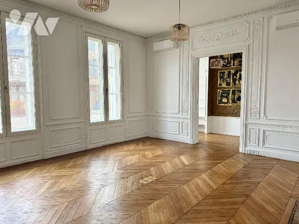 Appartement 3 pièces 100 m²