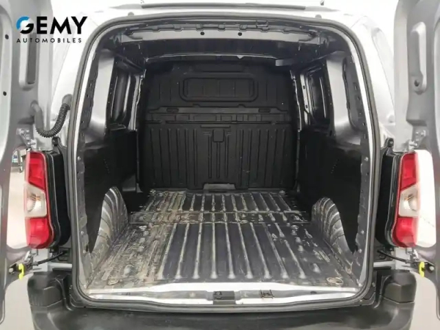 Peugeot Partner fourgon standard 650 kg bluehdi 100 s&amp;s bvm6 — photo 6