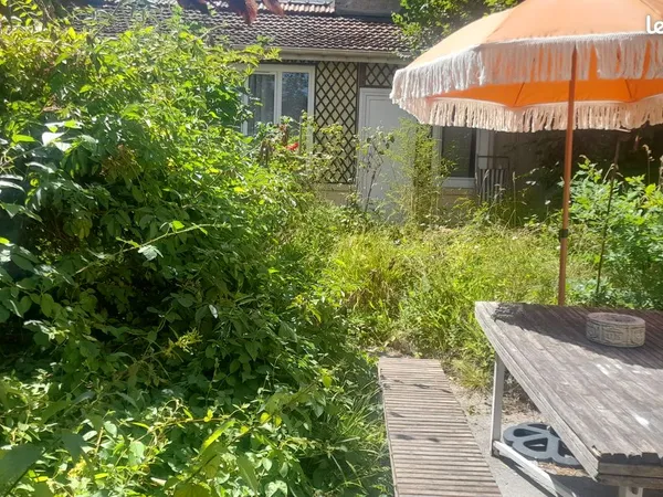 Studio rez-de-jardin