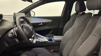 Peugeot 3008 Plug-in Hybrid4 300ch GT e-EAT8 — photo 12