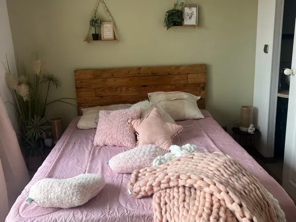 Loue chambre meublée