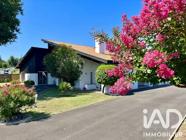 Maison 7 pièces 177 m²