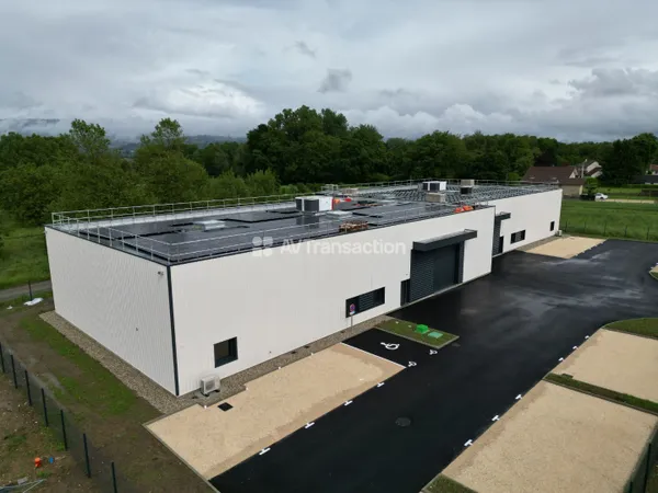 Batiment d'activite neuf