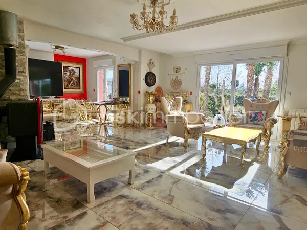 Maison 7 pièces 163 m²