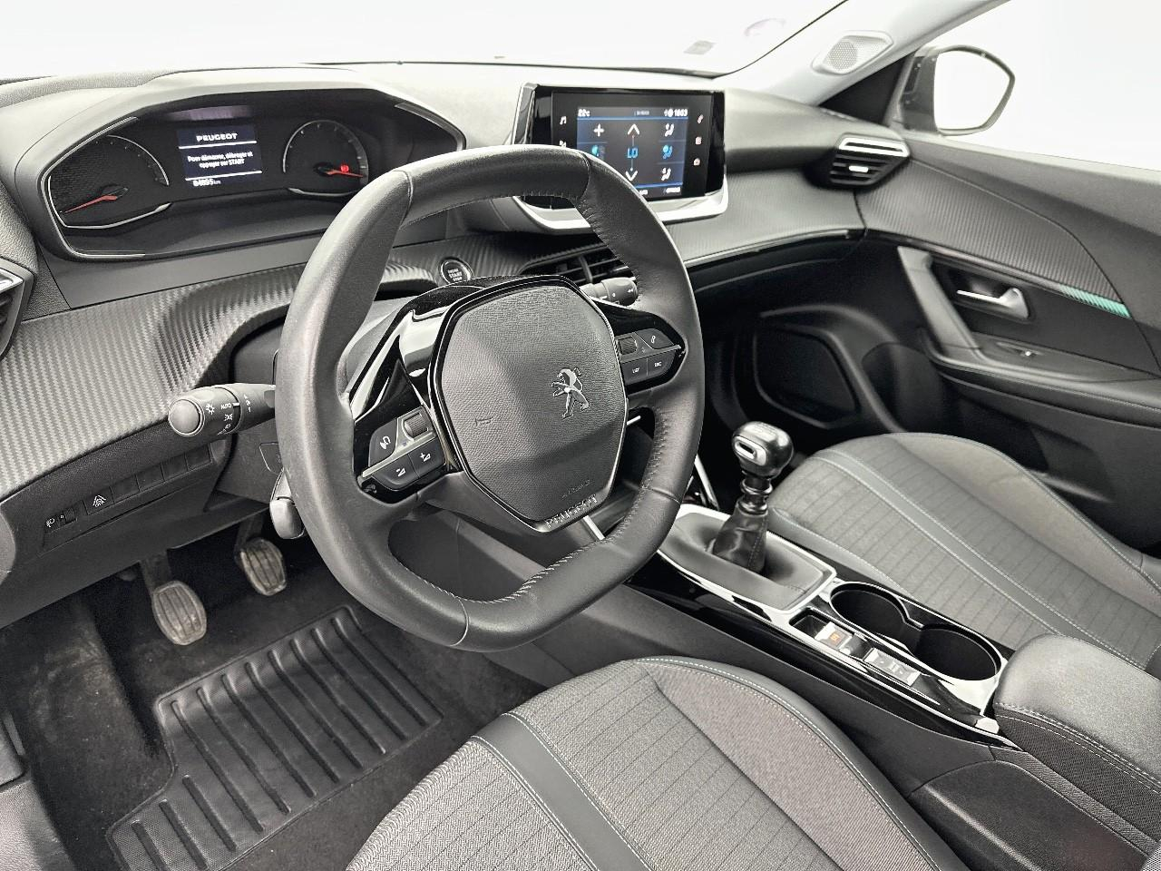 Peugeot 2008 puretech 100 s&s bvm6 allure — photo 8