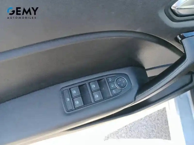 Renault Captur tce 90 - 21 — photo 12