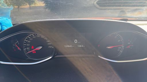 Peugeot 308 1.2 PureTech 130 - Allure Business – 2019 – 120042 km – Essence – Boîte Manuelle — photo 16