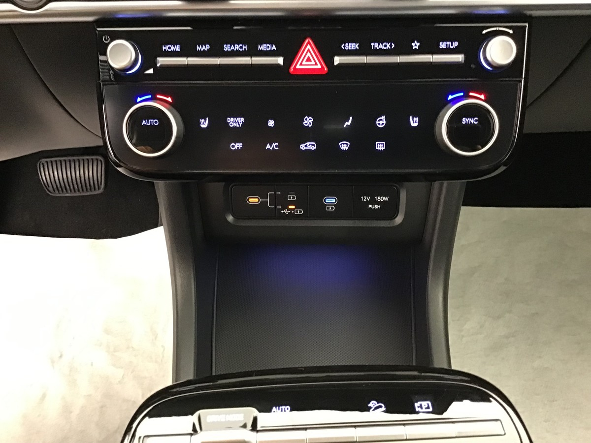 Hyundai Tucson — photo 16