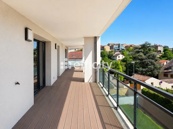 Appartement 5 pièces 96 m²