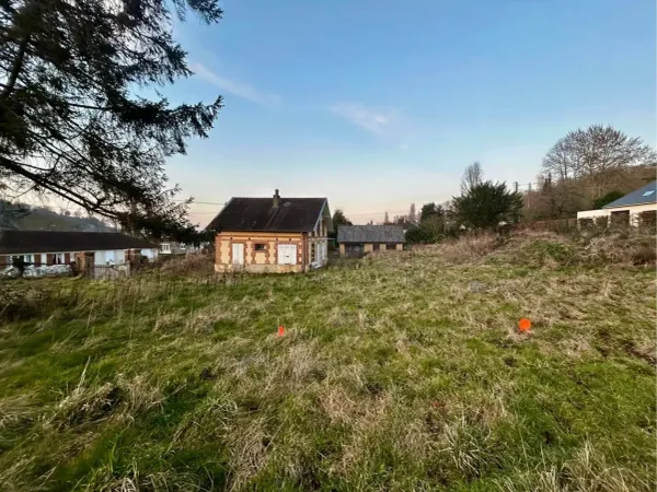 Terrain de 1857m² - à 4 minutes du bassin d'Honfleur
