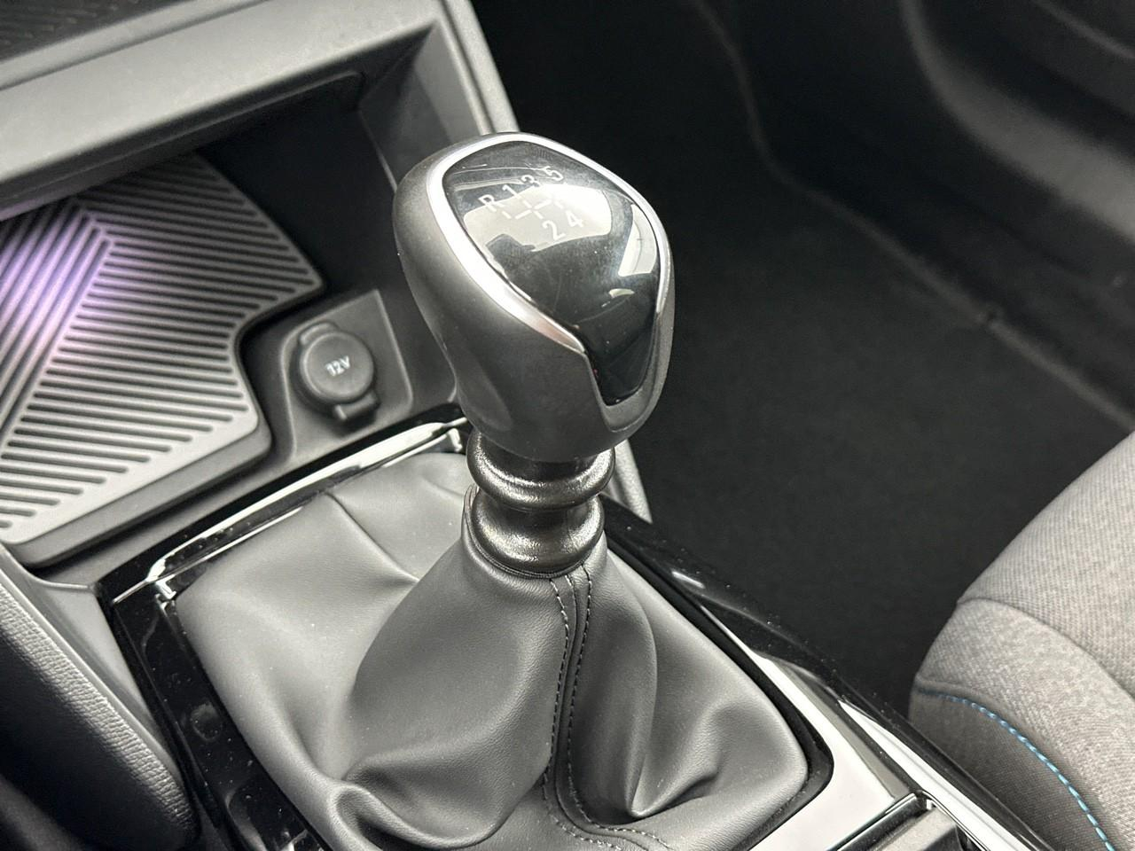 Citroën C4 puretech 130 s&s bvm6 shine — photo 31