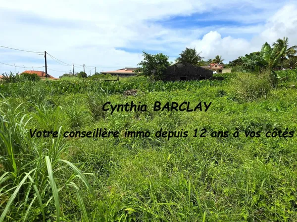 Terrain 1942 m²