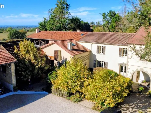 Propriété 12 pièces 465 m²