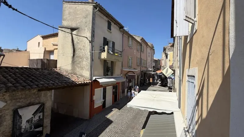 Photo 10