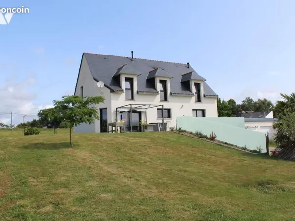 Maison 8 pièces 169 m²