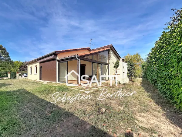 Maison de plain-pied - 100 m² - 3 chambres - garage - vérandas - Lavaur