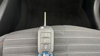 Peugeot 208 1.2 PureTech 100ch S&S Active Pack EAT8 — photo 16