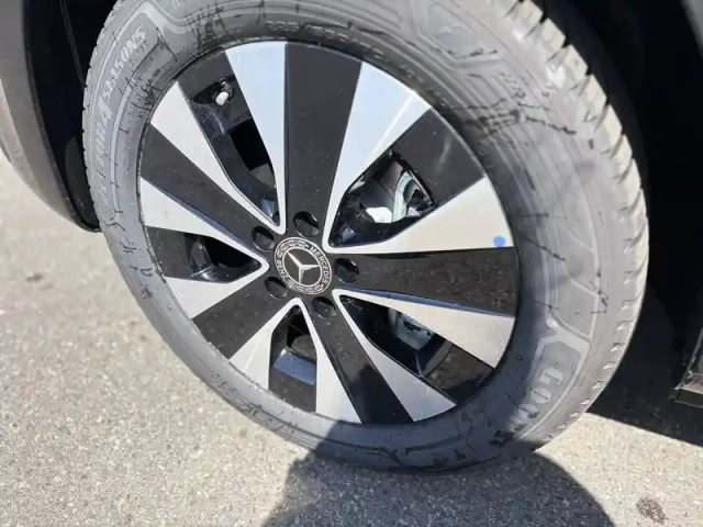 Mercedes Vito mixto 116 cdi compact 9g-tronic rwd — photo 4