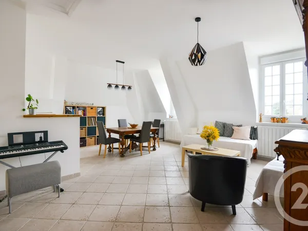 Appartement 4 pièces 93 m²