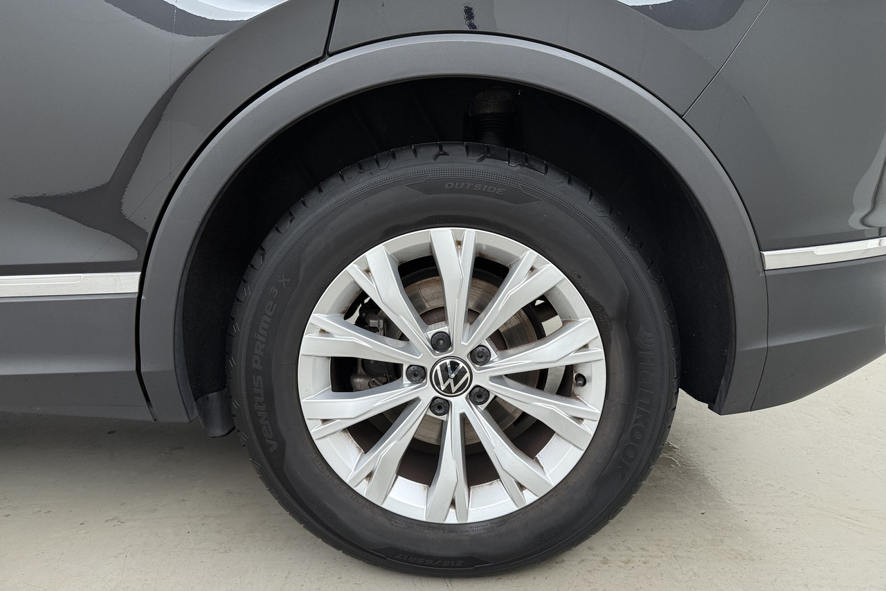 Volkswagen Tiguan — photo 6