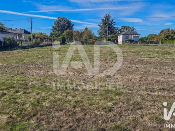 Terrain 3773 m²