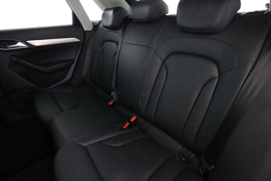 Audi Q3 1.4 TFSI COD Ambition Luxe S Tronic — photo 13