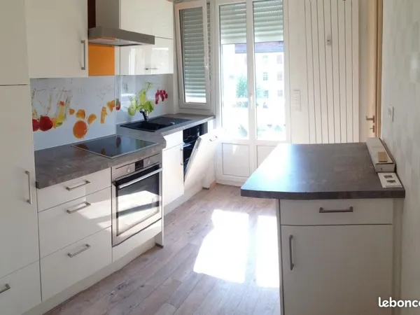 Appartement 2 pièces 82 m²