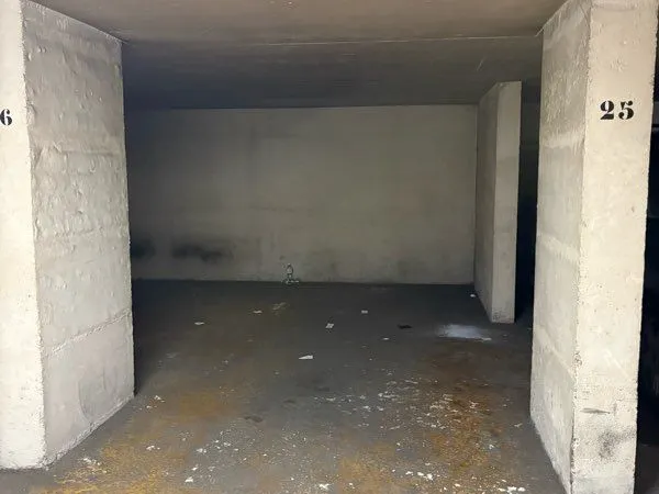 Parking bd Flandrin