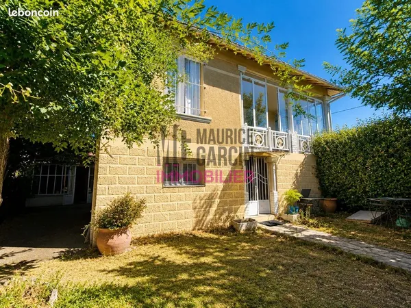 Maison 5 pièces 130 m²
