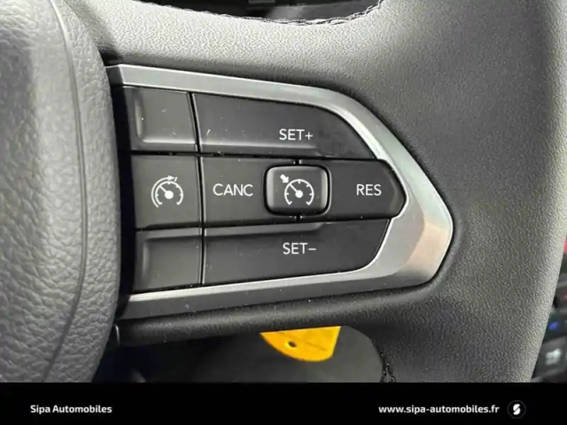 Jeep Renegade 1.5 turbo t4 130 ch bvr7 e-hybrid — photo 10