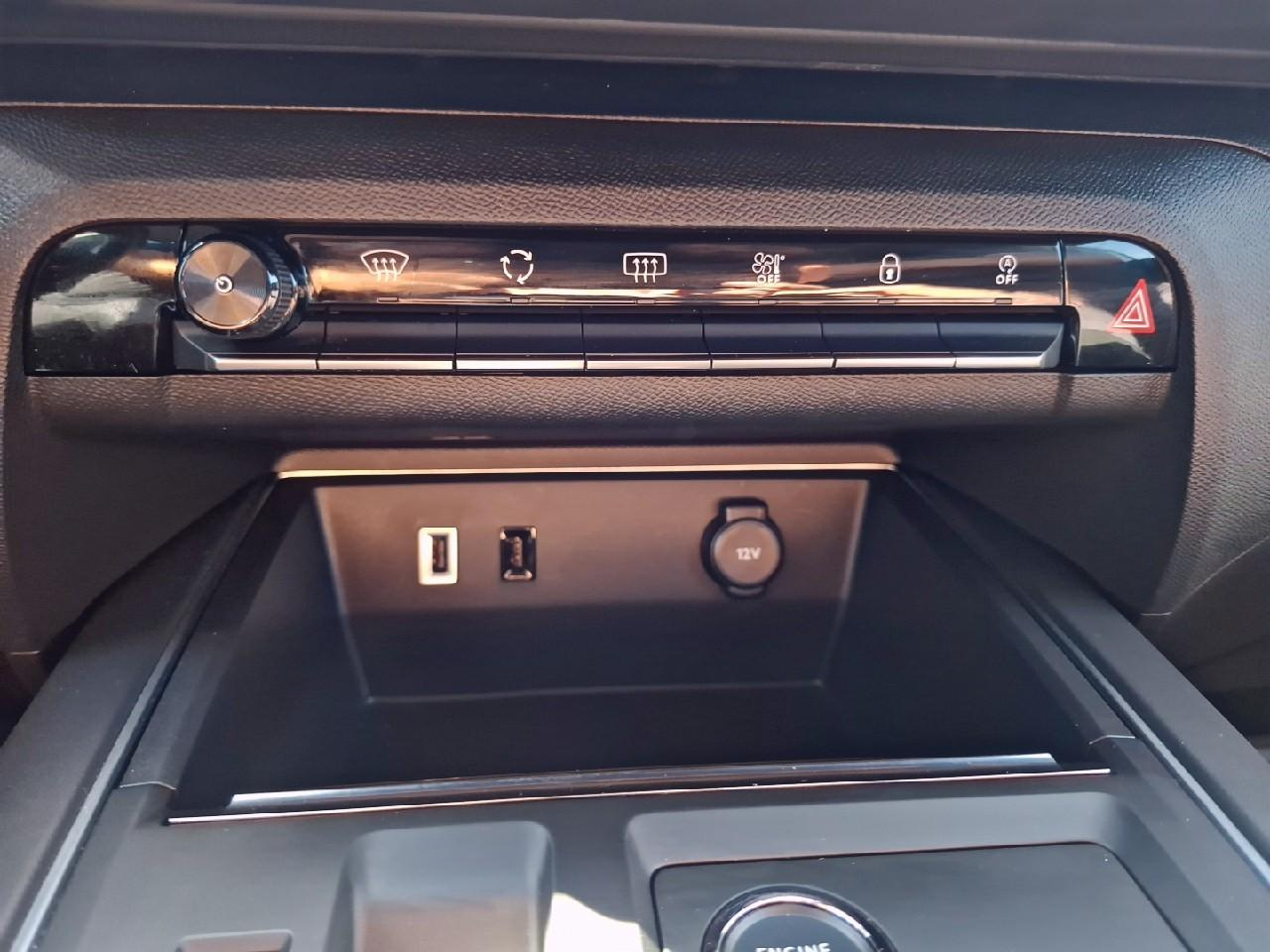 Citroën C5 Aircross bluehdi 130ch s&s shine pack eat8 — photo 22