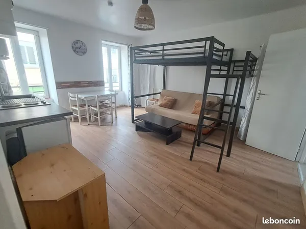 Studio meublé lumineux - 24m² -Quartier des Capucins -Brest