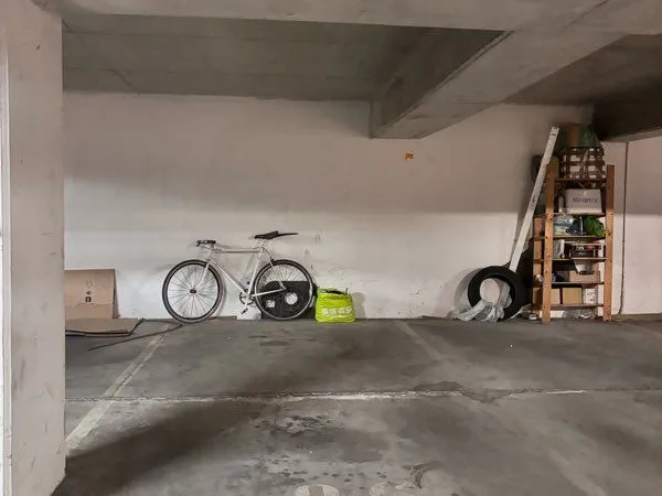Place de parking à louer