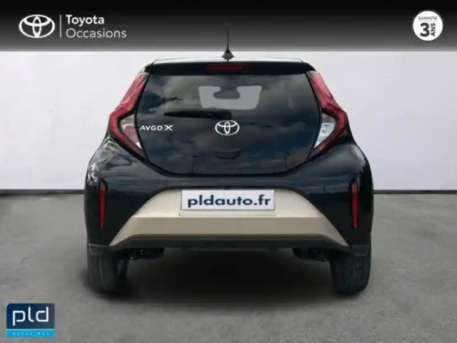 Toyota Aygo x 1.0 vvt-i 72ch design — photo 7