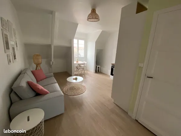 Beau 2 pièces meublé de 33 m² - Centre-ville de Beauvais