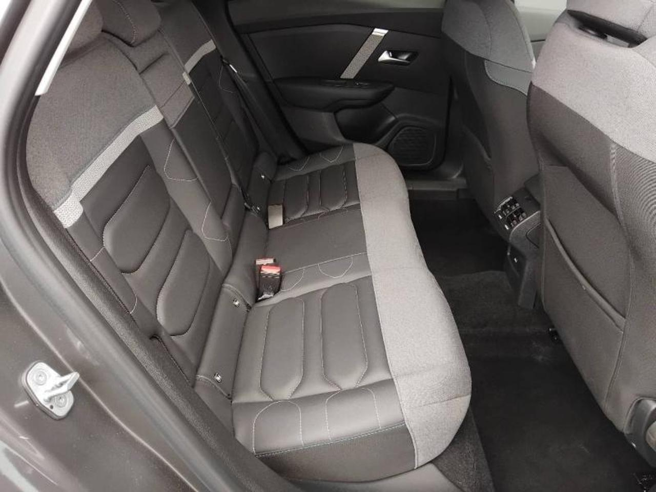 Citroën C4 puretech 130ch s&s shine pack eat8 — photo 8
