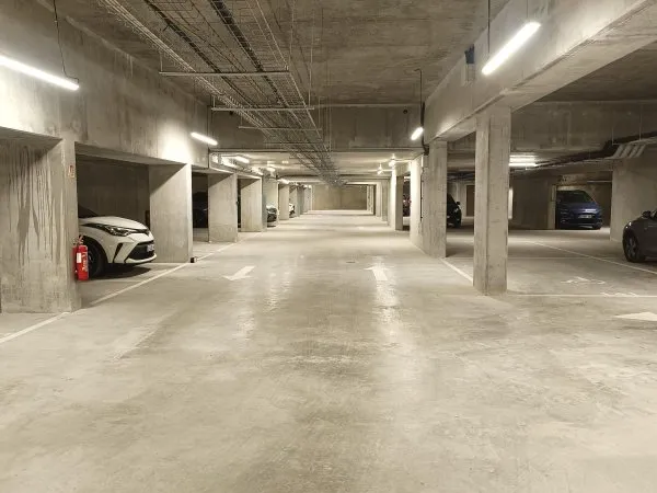 Places de parkings en sous sol clamart