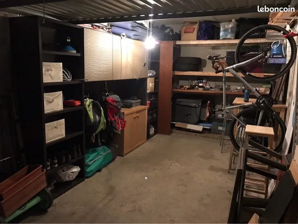 Garage Box