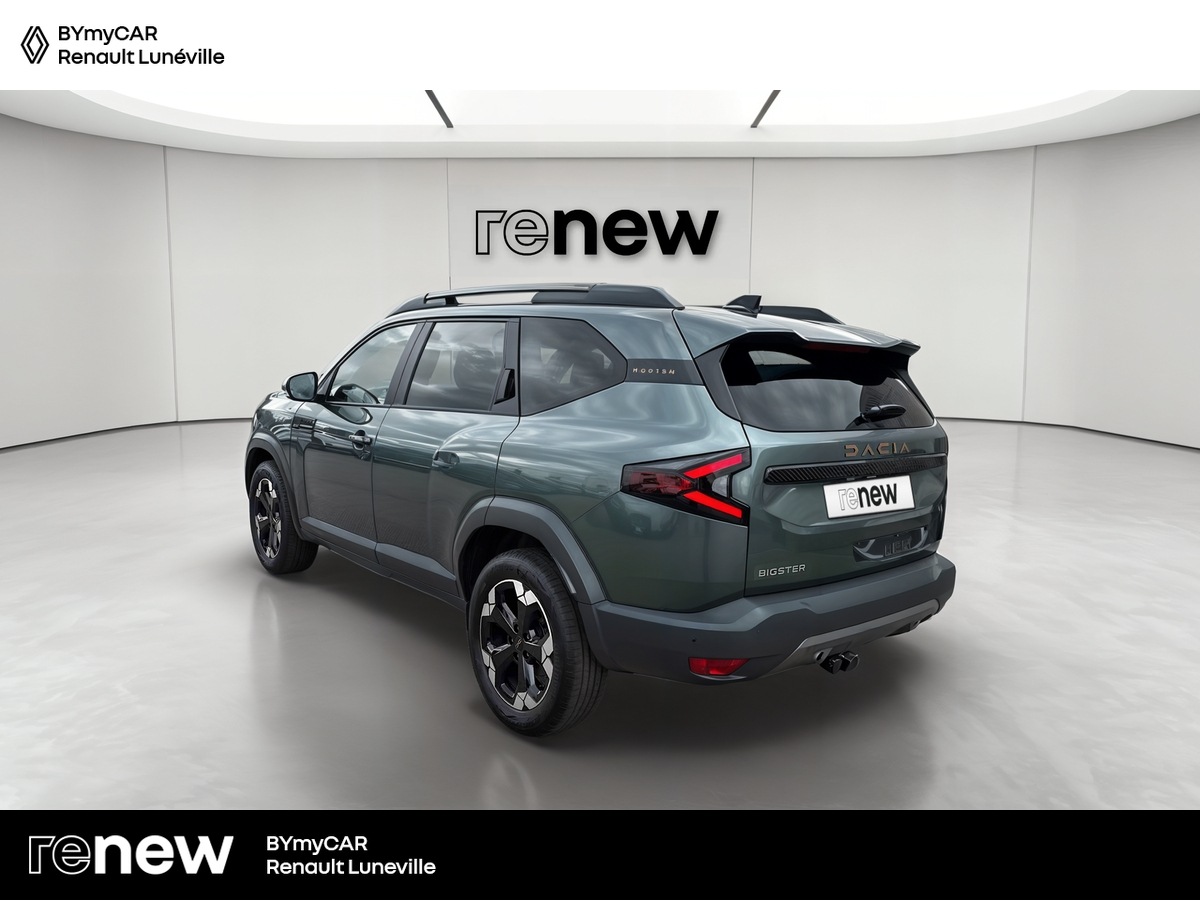 Dacia Bigster Mild Hybrid 140 — photo 3