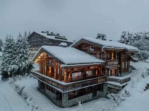Maison 12 pièces 495 m²