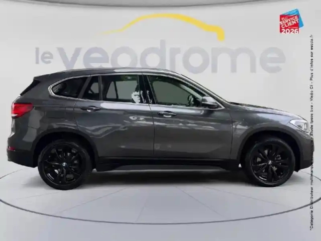 Bmw X1 sdrive18da 150ch business design — photo 4