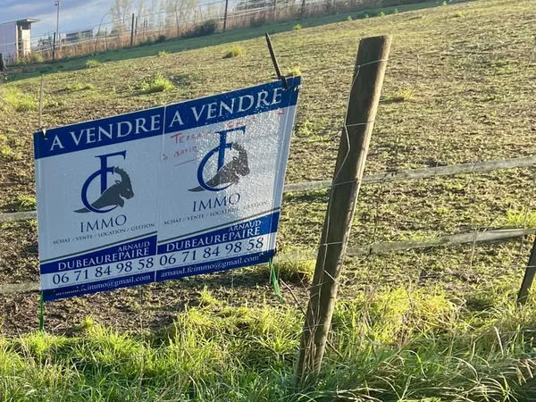 Lestrem : terrain constructible de 600m2