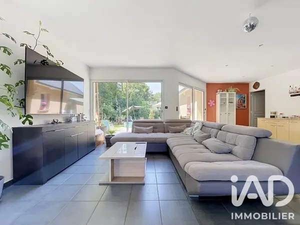 Maison 6 pièces 157 m²