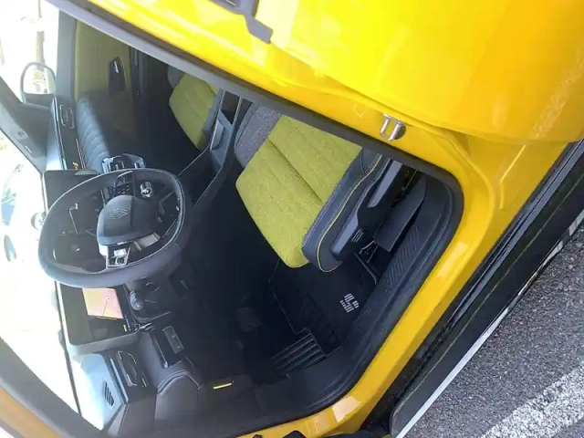 Renault 5 renault  e-tech electrique 10 ch autonomie confort — photo 10